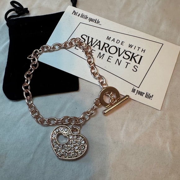 Swarovski Crystal Heart Charm Bracelet - Rose Gold with travel size jewelry box - Picture 1 of 10
